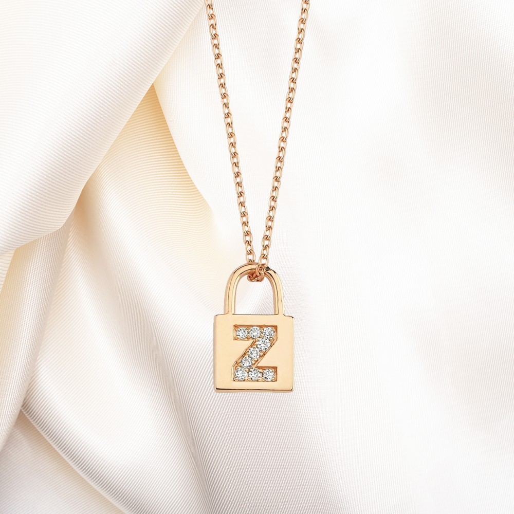Pırlantalı (Z) Harfli Kolye