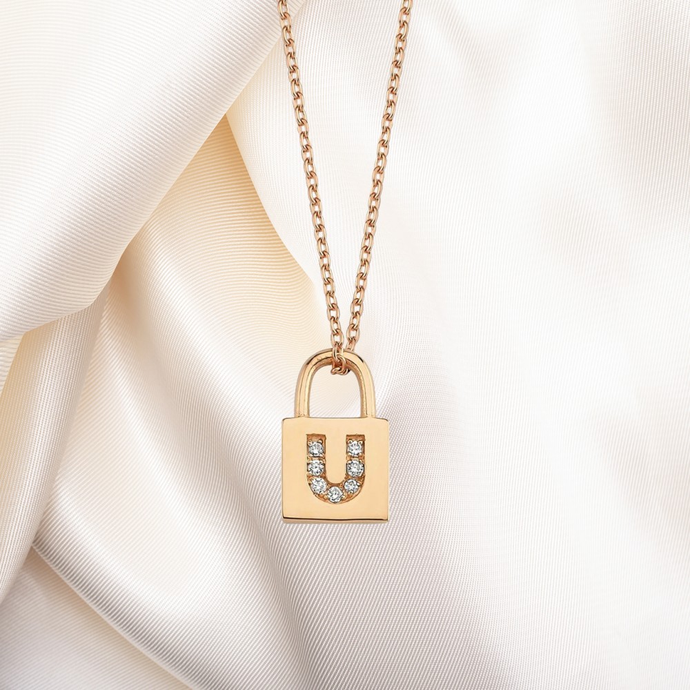 Pırlantalı (U) Harfli Kolye