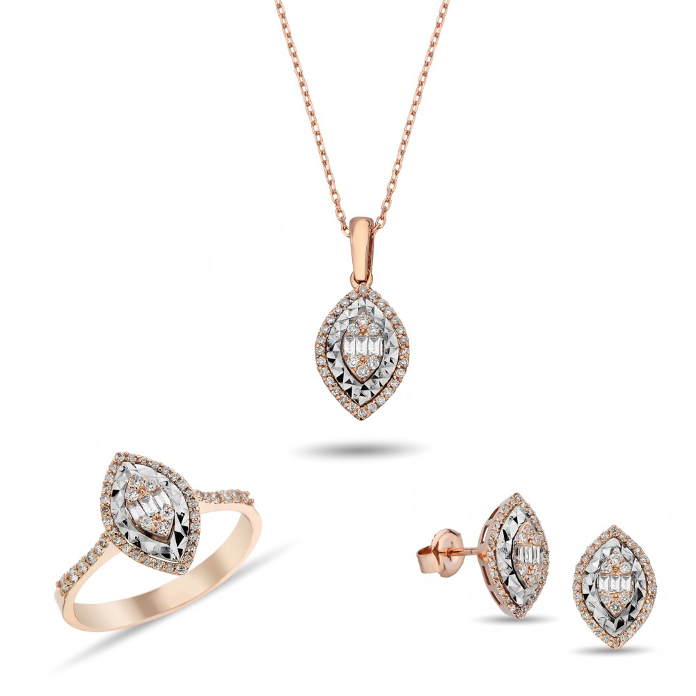 0,74 Karat Pırlantalı Baget Takım